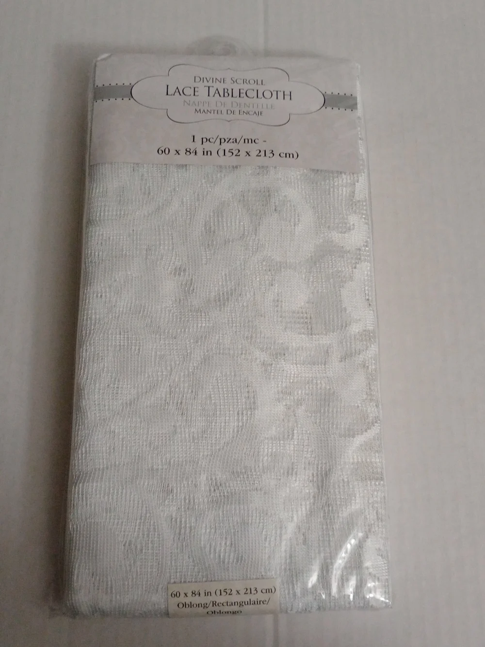 Benson Mills Divine Scroll White Lace Tablecloth 60